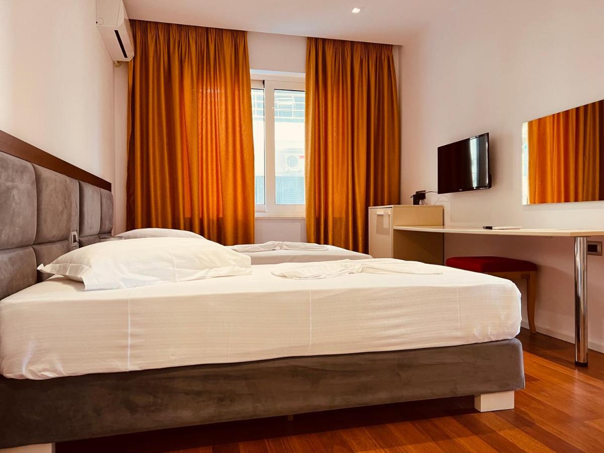 3B Suites Boutique Hotel Saranda Kültér fotó
