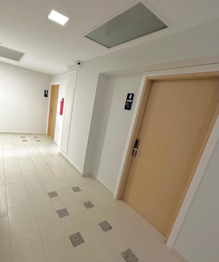 3B Suites Boutique Hotel Saranda Kültér fotó