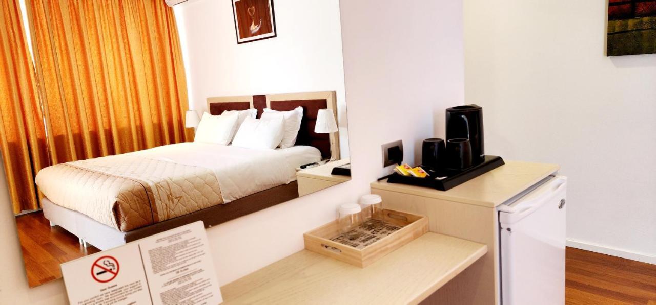 3B Suites Boutique Hotel Saranda Kültér fotó
