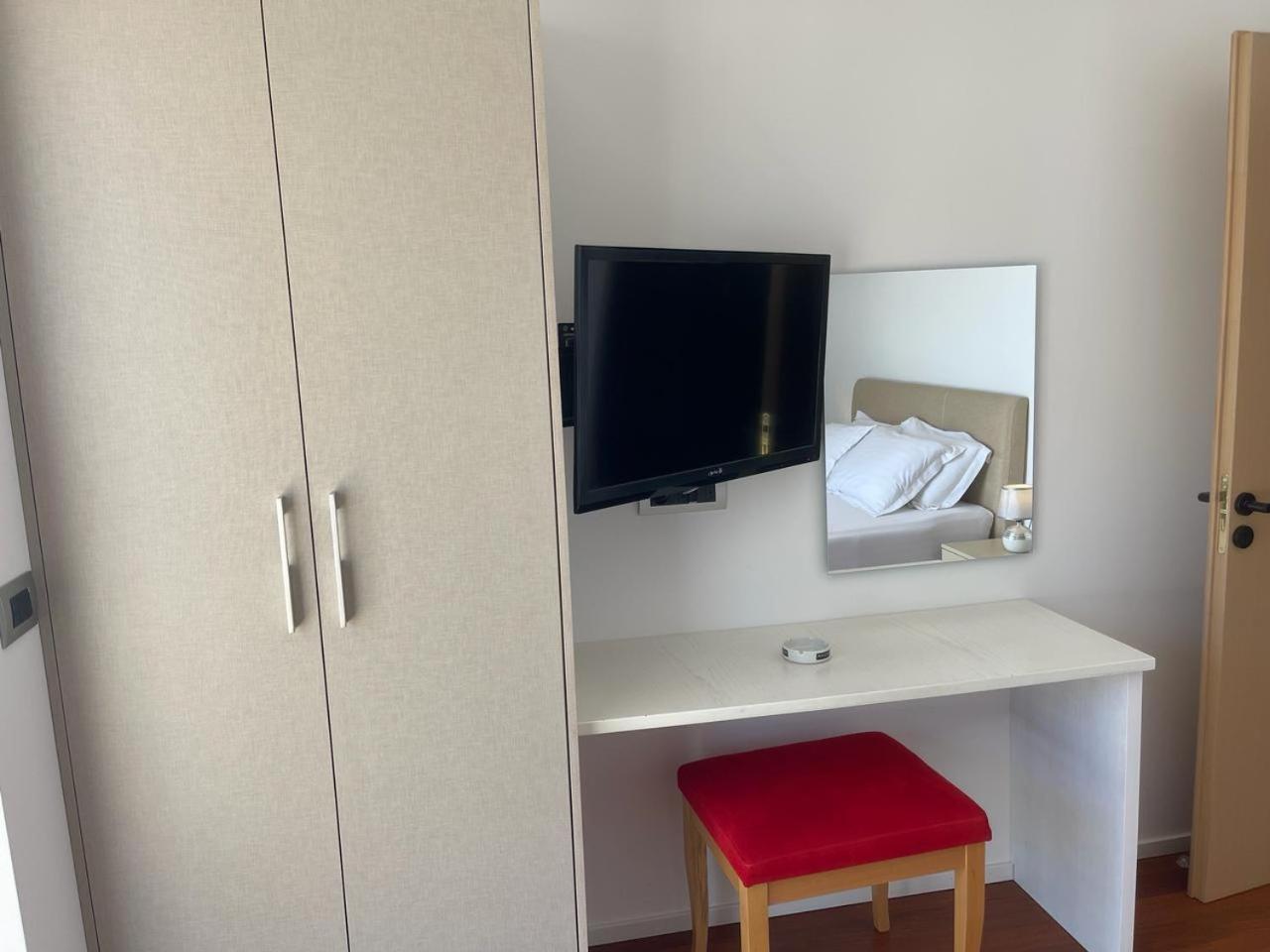 3B Suites Boutique Hotel Saranda Kültér fotó