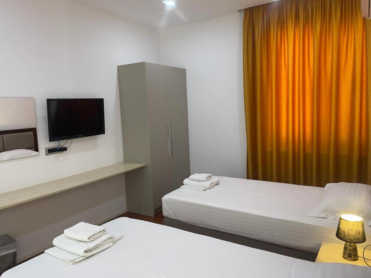 3B Suites Boutique Hotel Saranda Kültér fotó